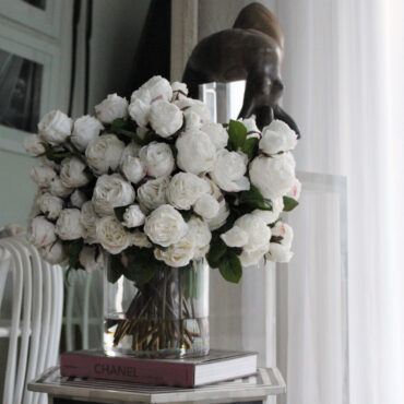 English Roses in Clear Glass Cylinder